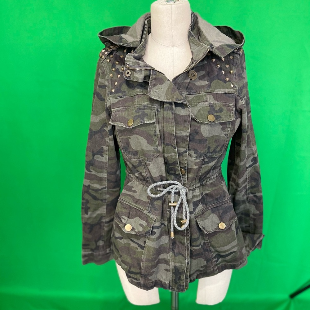 Camo jacket, XS